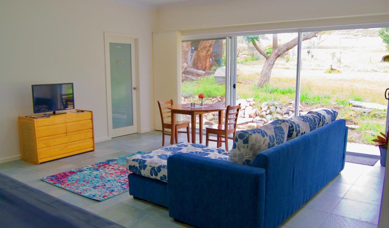 Back Valley Farmstay Bed And Breakfast Victor Harbor Dış mekan fotoğraf